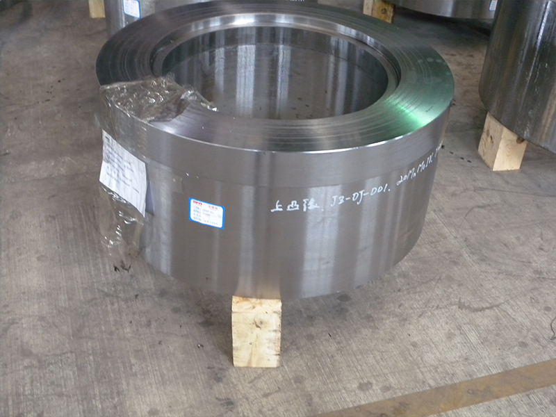 Cylindrical forging